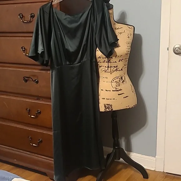 BANANA REPUBLIC DRESS SIZE 10 NWT - Picture 1 of 5